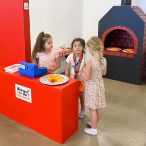 Kids Wonder Wait Staff